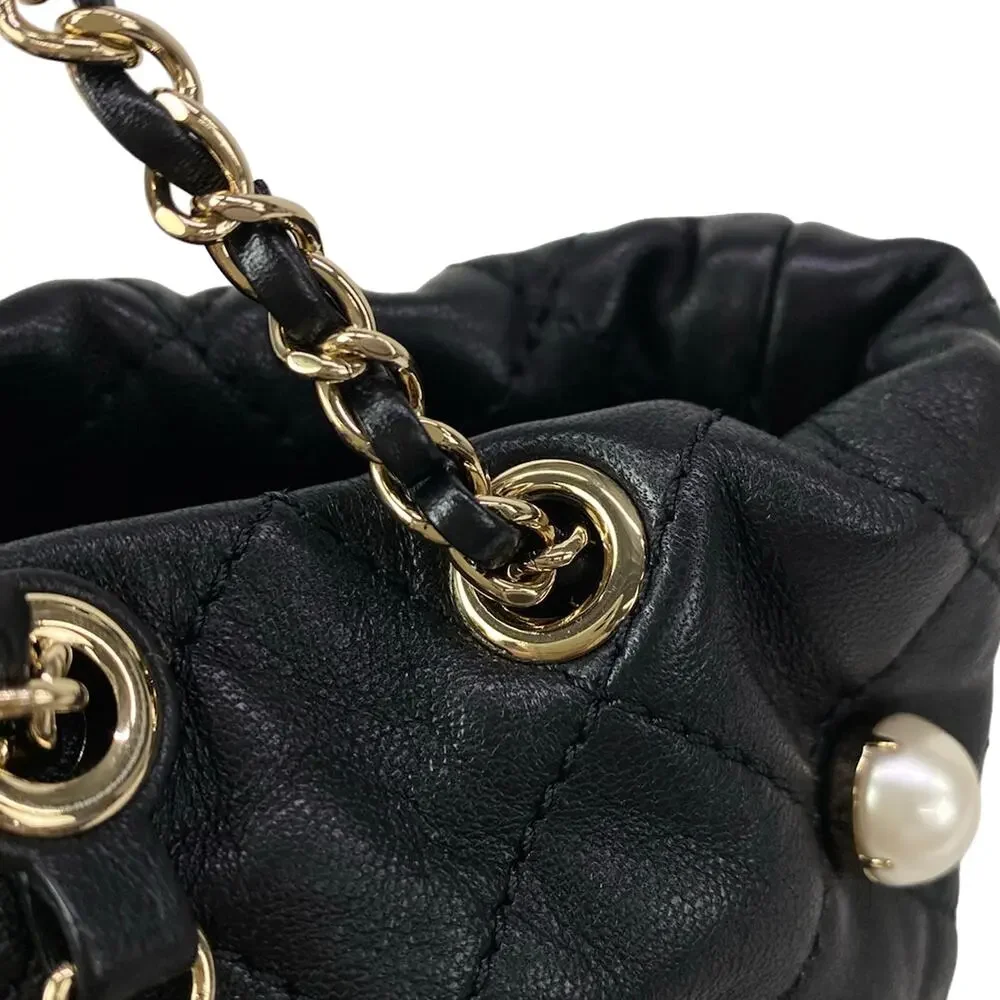 Chanel Matelasse Shoulder Bag AS2518